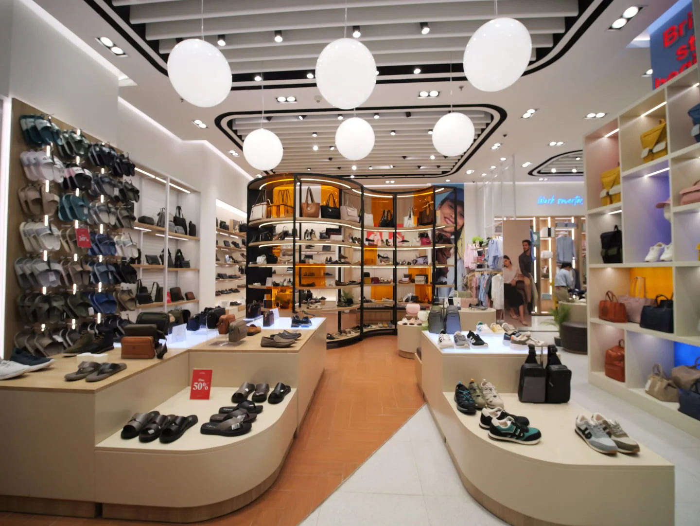 Kabar Seru! Tenant Baru di Mall of Indonesia yang Wajib Kamu Kunjungi Mulai November Ini!